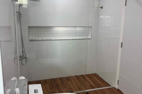 Condominio de 3 dormitorios en Sathon, Bangkok, Tailandia № 79535 - foto 19
