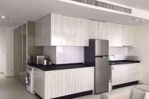 Condominio de 2 dormitorios en Watthana, Bangkok, Tailandia № 77110 - foto 5