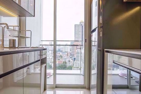 Condominio de 1 dormitorio en Bang Rak, Bangkok, Tailandia № 77109 - foto 11