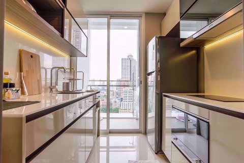 Condominio de 1 dormitorio en Bang Rak, Bangkok, Tailandia № 77109 - foto 10