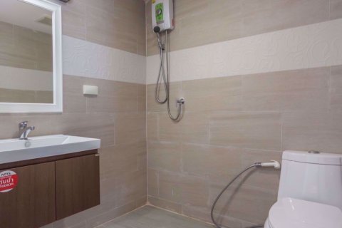 Кондоминиум с 3 спальнями в Ваттхане, Бангкок, Таиланд № 77031 - фото 13