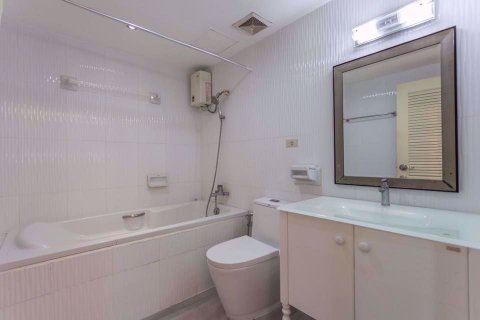 Condo in Watthana, Bangkok, Thailand, 3 bedrooms № 77033 - photo 20