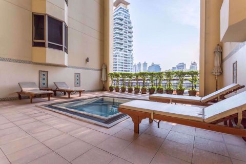 Condo in Watthana, Bangkok, Thailand, 3 bedrooms № 77033 - photo 22