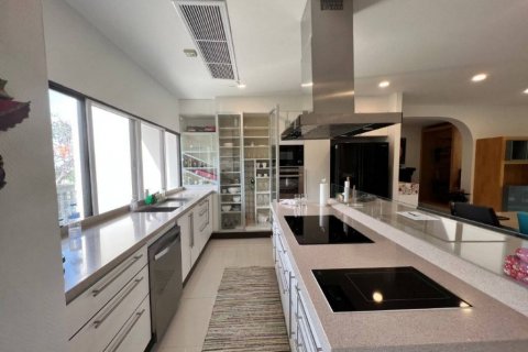 Condominio de 3 dormitorios en Cha-am, Tailandia № 132468 - foto 9