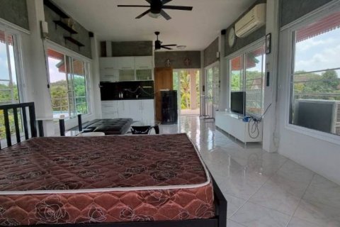Hotel en Sattahip, Tailandia № 132474 - foto 10