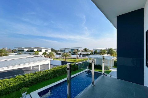 บ้านในอำเภอหัวหิน, ประเทศไทย 4 ห้องนอน № 125393