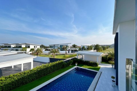 Casa de 4 dormitorios en Hua Hin, Tailandia № 125393 - foto 3