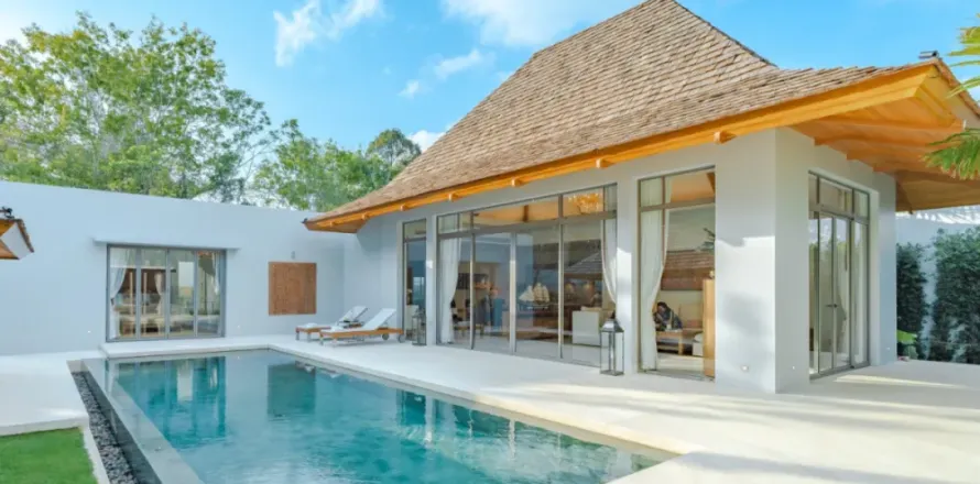 Chalet de 4 dormitorios en Phuket, Tailandia № 125019