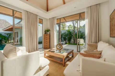 Chalet de 4 dormitorios en Phuket, Tailandia № 125019 - foto 2