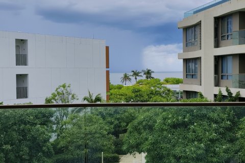 Condominio de 3 dormitorios en Hua Hin, Tailandia № 79295