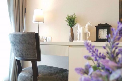 Condominio de 1 dormitorio en Watthana, Bangkok, Tailandia № 76852 - foto 8