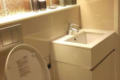 Condominio de 1 dormitorio en Watthana, Bangkok, Tailandia № 76852 - foto 13