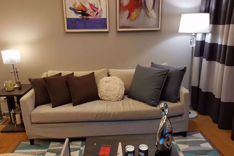 Condominio de 1 dormitorio en Watthana, Bangkok, Tailandia № 76853 - foto 4