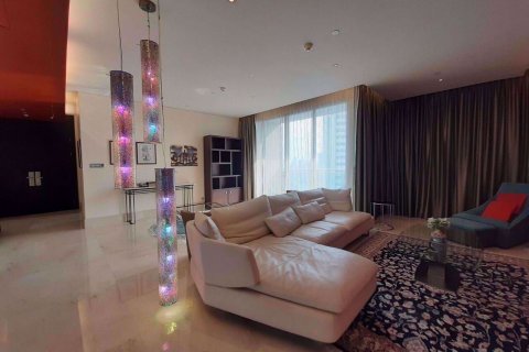 Condominio de 3 dormitorios en Bang Rak, Bangkok, Tailandia № 76854