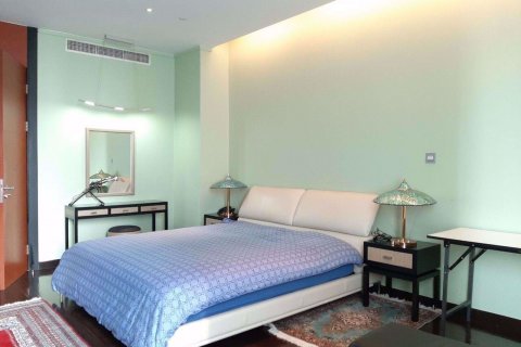 Condo in Bang Rak, Bangkok, Thailand, 3 bedrooms  № 76854 - photo 4