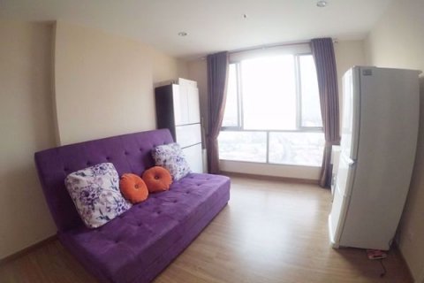 Condominio de 2 dormitorios en Bang Sue, Bangkok, Tailandia № 76851 - foto 3