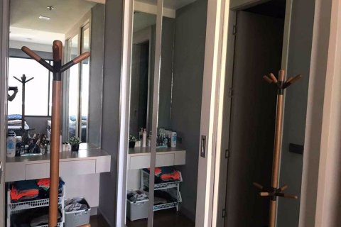 Condo in Ratchathewi, Bangkok, Thailand, 1 bedroom  № 80838 - photo 3