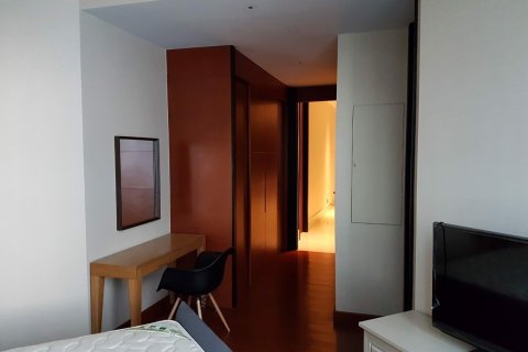 Condominio de 2 dormitorios en Bang Rak, Bangkok, Tailandia № 80835 - foto 7