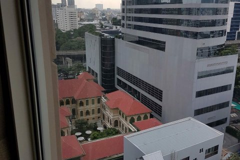 Condominio de 2 dormitorios en Bang Rak, Bangkok, Tailandia № 80835 - foto 10