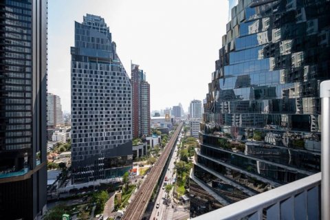 Condominio de 2 dormitorios en Khlong Toei, Bangkok, Tailandia № 126629 - foto 9