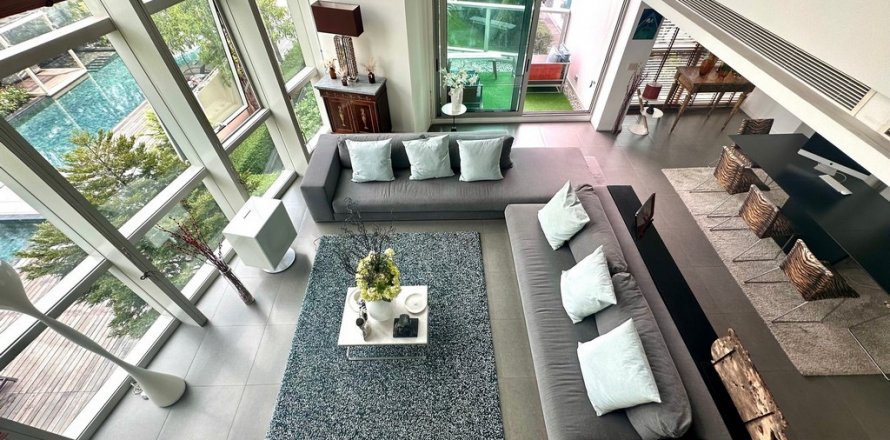 Condominio de 4 dormitorios en Bangkok, Tailandia № 111967