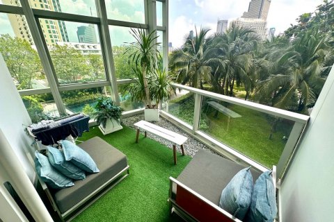 Condominio de 4 dormitorios en Bangkok, Tailandia № 111967 - foto 6