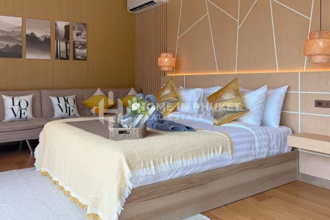 Casa de 3 dormitorios en Phuket, Tailandia № 131121 - foto 11