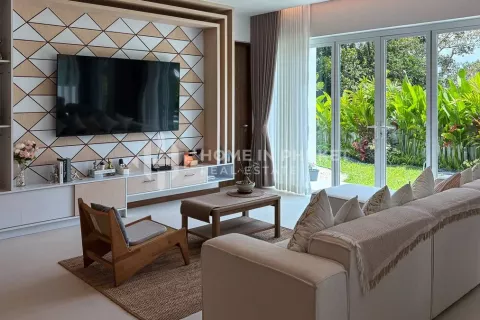 Casa de 3 dormitorios en Phuket, Tailandia № 131121 - foto 4