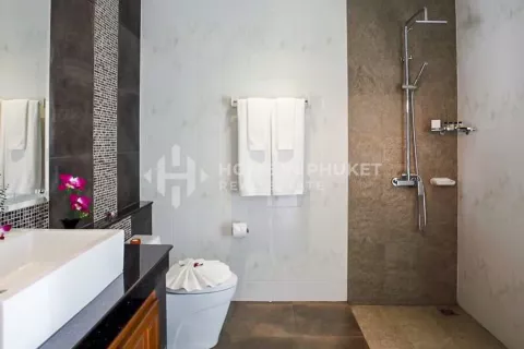 Casa de 4 dormitorios en Kata, Tailandia № 131119 - foto 13