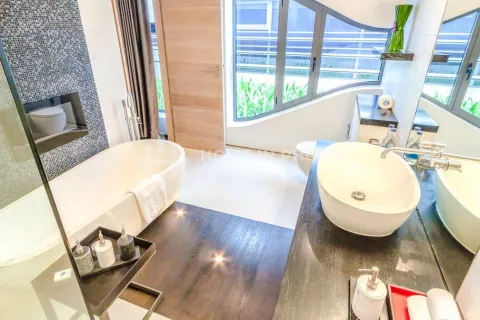 Condominio de 2 dormitorios en Kata, Tailandia № 131115 - foto 5