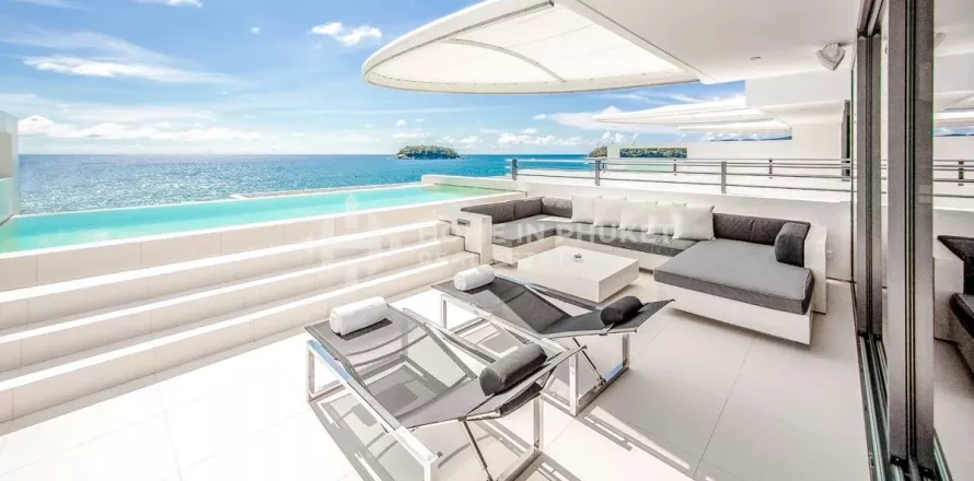 Condominio de 2 dormitorios en Kata, Tailandia № 131115