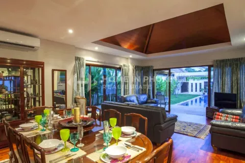 Casa de 4 dormitorios en Rawai, Tailandia № 131117 - foto 4