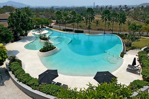 Condominio de 3 dormitorios en Bang Sare, Tailandia № 111026 - foto 28