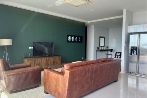 Condominio de 3 dormitorios en Bang Sare, Tailandia № 111026 - foto 5
