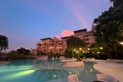 Condominio de 3 dormitorios en Bang Sare, Tailandia № 111026 - foto 22