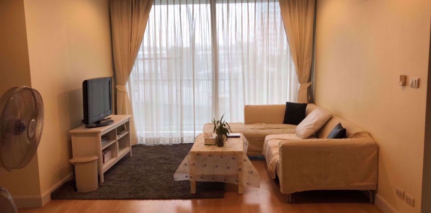 Condominio de 2 dormitorios en Khlong San, Bangkok, Tailandia № 76547