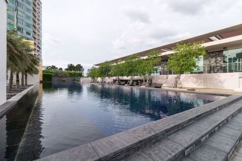 Ático de 3 dormitorios en Khlong San, Bangkok, Tailandia № 76545 - foto 10