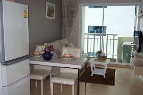 Condo à Watthana, Bangkok, Thaïlande, 1 chambre № 76550 - photo 3