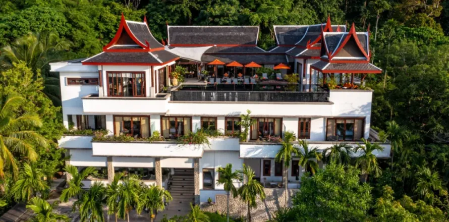 Chalet de 10 dormitorios en Phuket, Tailandia № 107041