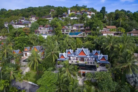 Villa in Phuket, Thailand 4 Schlafzimmer № 107040