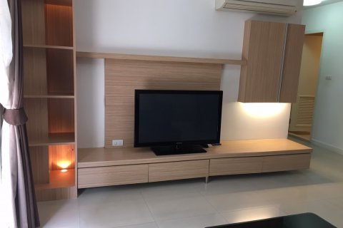 Condominio de 2 dormitorios en Bangkok, Tailandia № 144213 - foto 5