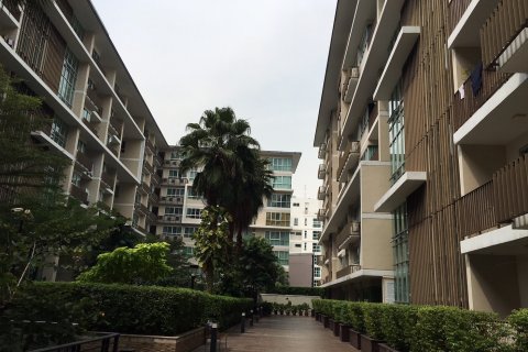 Condominio de 2 dormitorios en Bangkok, Tailandia № 144213 - foto 10