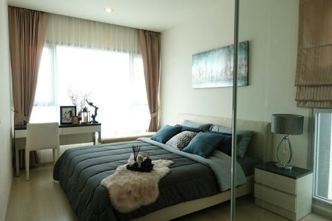 Condominio de 2 dormitorios en Bangkok, Tailandia № 144214 - foto 2