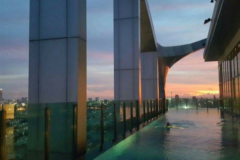 Condominio de 2 dormitorios en Bangkok, Tailandia № 144214 - foto 9