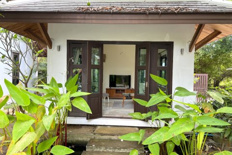 Casa de 3 dormitorios en Ko Samui, Tailandia № 101537 - foto 7