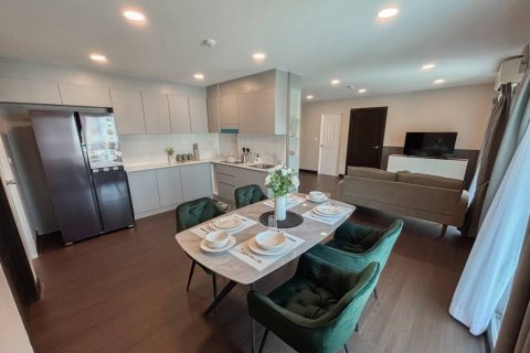 Condominio de 2 dormitorios en Hua Hin, Tailandia № 120352 - foto 3