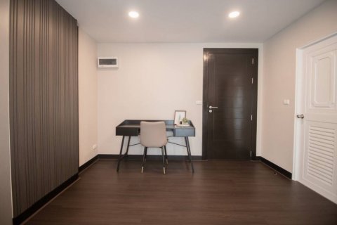 Condominio de 2 dormitorios en Hua Hin, Tailandia № 120352 - foto 9