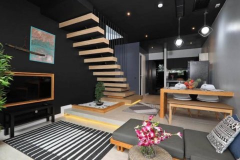 Dúplex de 1 dormitorio en Phuket, Tailandia № 120351 - foto 2