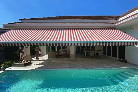 Casa de 3 dormitorios en Hua Hin, Tailandia № 125415 - foto 13