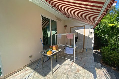Casa de 3 dormitorios en Hua Hin, Tailandia № 125415 - foto 12